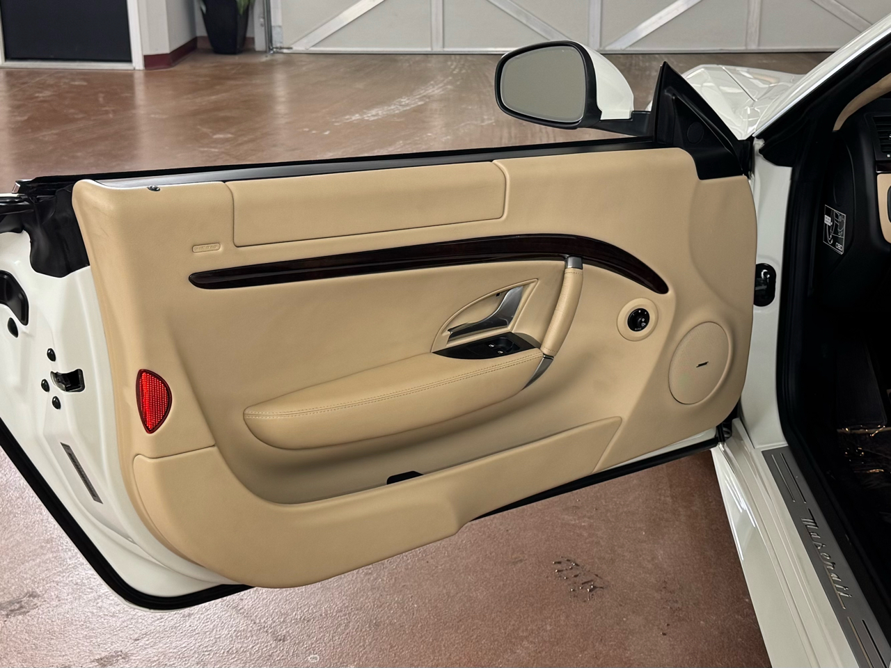 Maserati GranTurismo S Automatic 2012