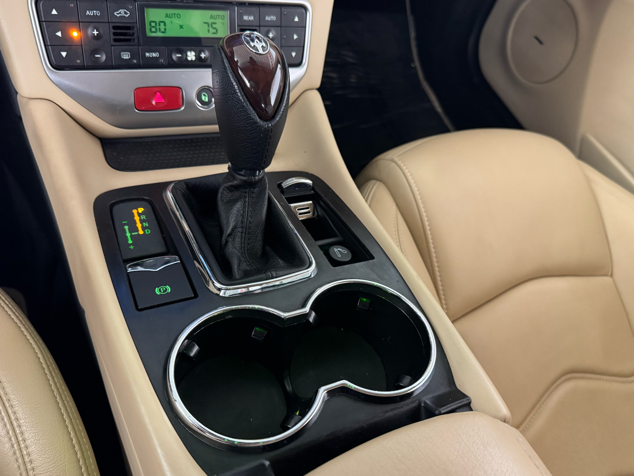 Maserati GranTurismo S Automatic 2012