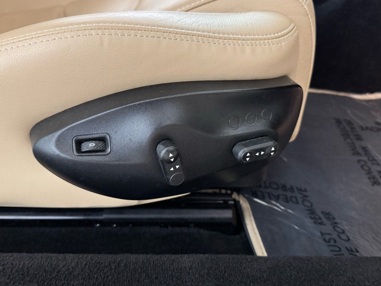 Maserati GranTurismo S Automatic 2012