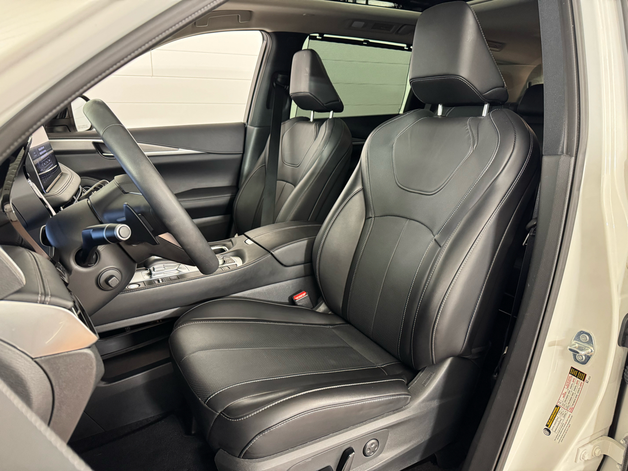 Infiniti QX60 LUXE AWD 2025