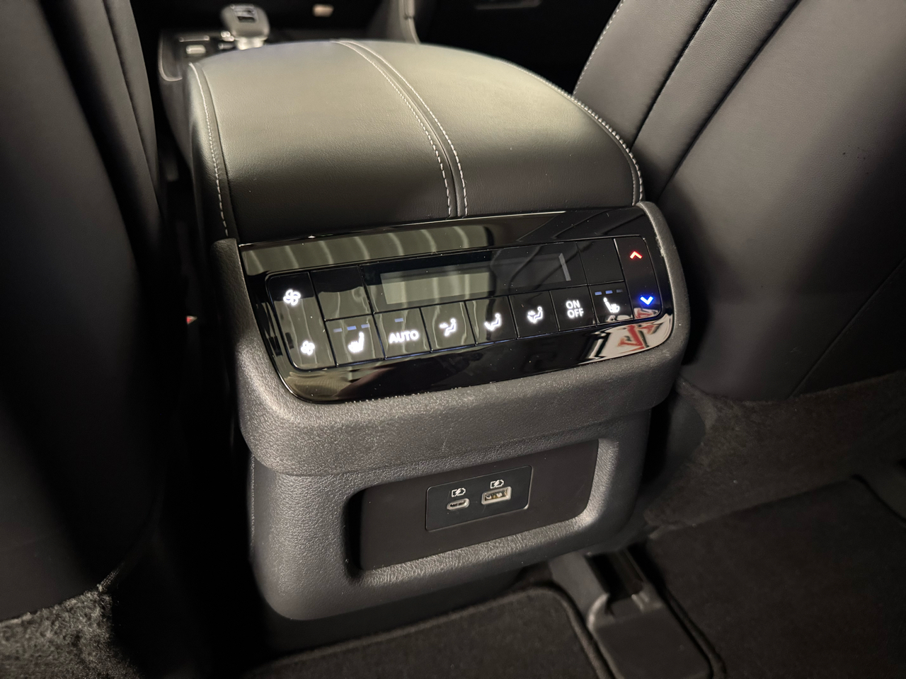 Infiniti QX60 LUXE AWD 2025