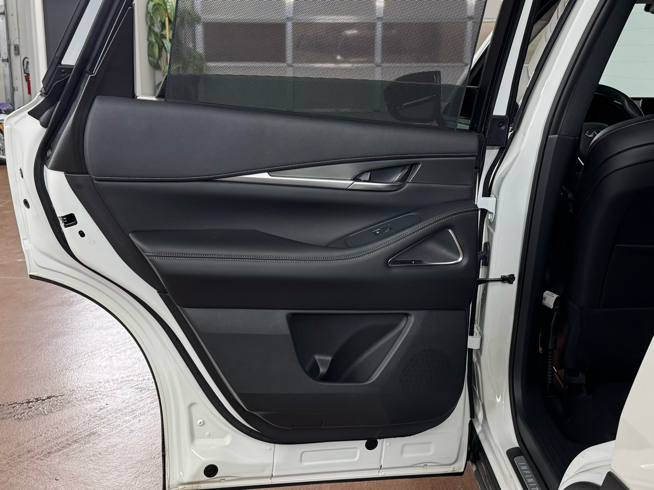 Infiniti QX60 LUXE AWD 2025