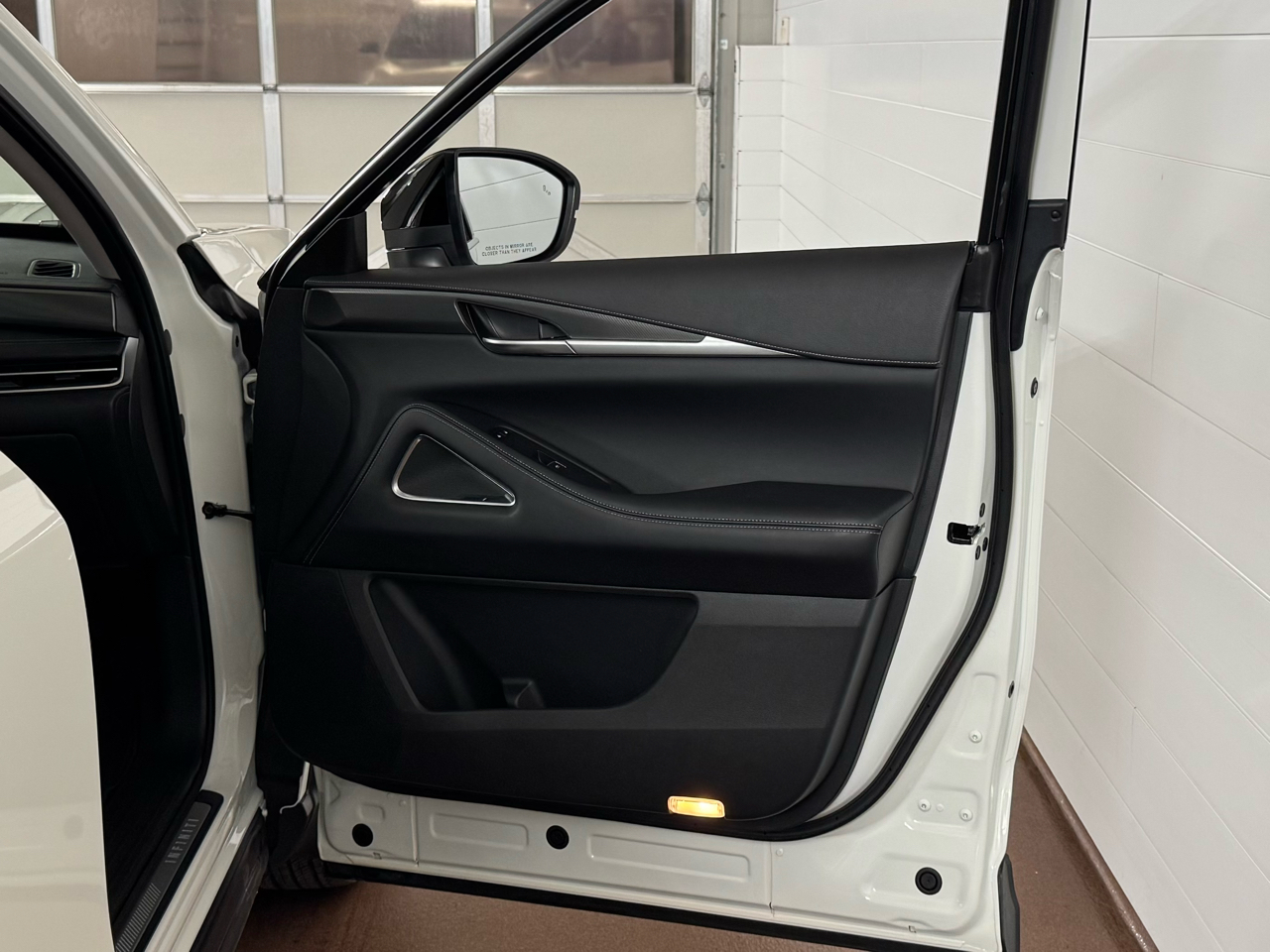 Infiniti QX60 LUXE AWD 2025