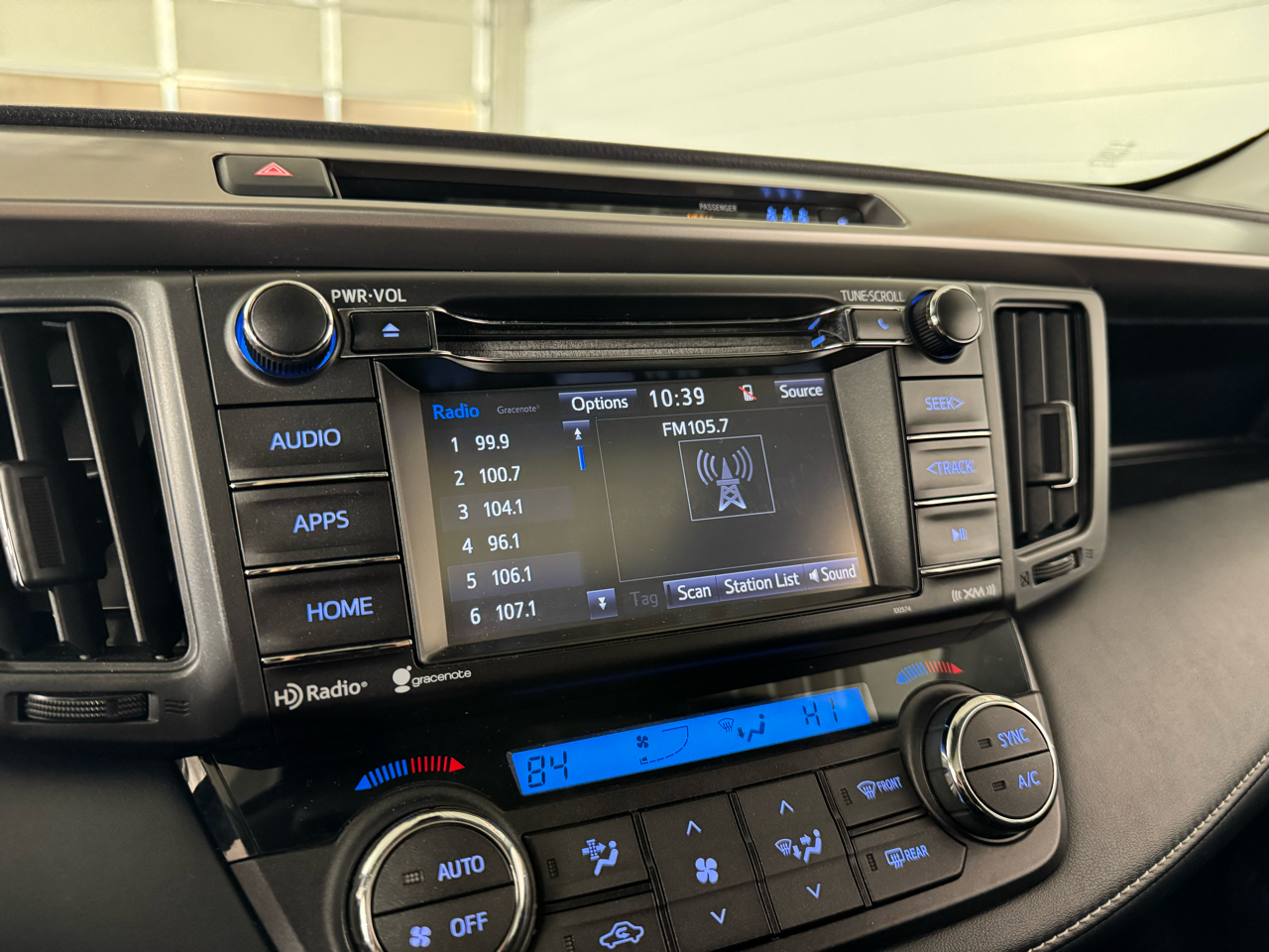 Toyota RAV4 XLE AWD 2017