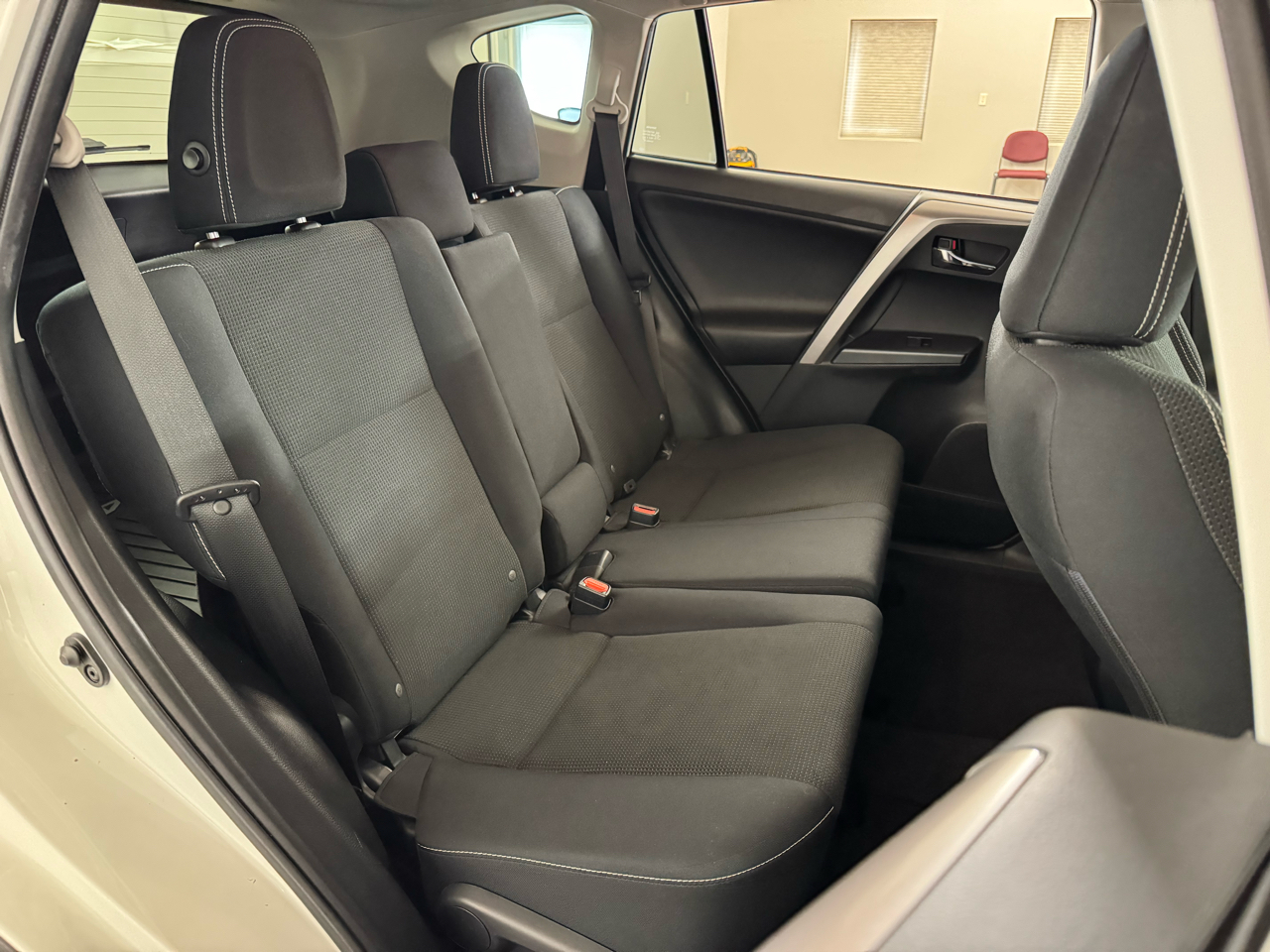 Toyota RAV4 XLE AWD 2017