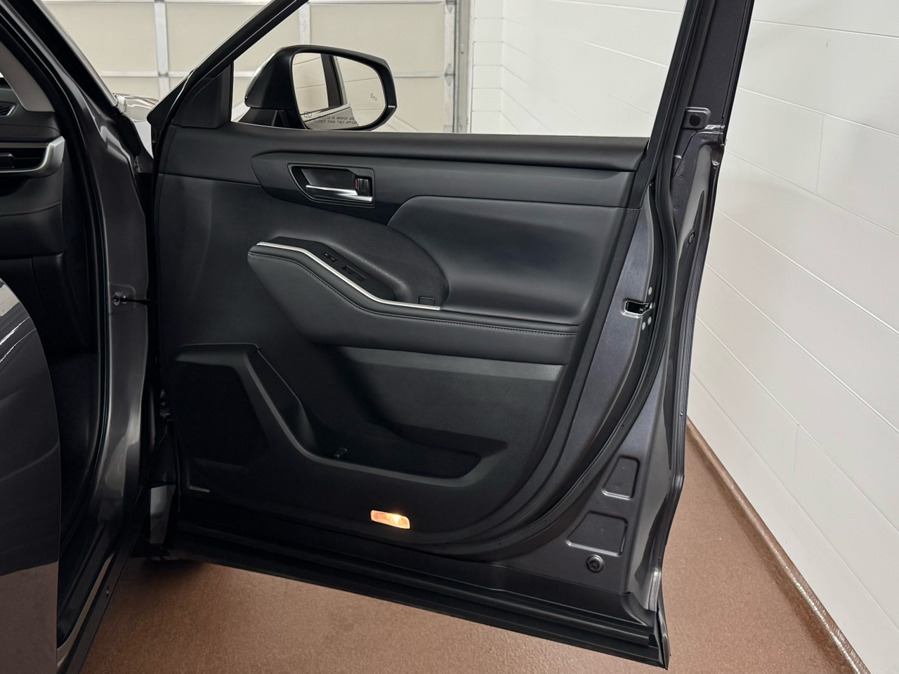 Toyota Highlander XLE AWD V6 2022