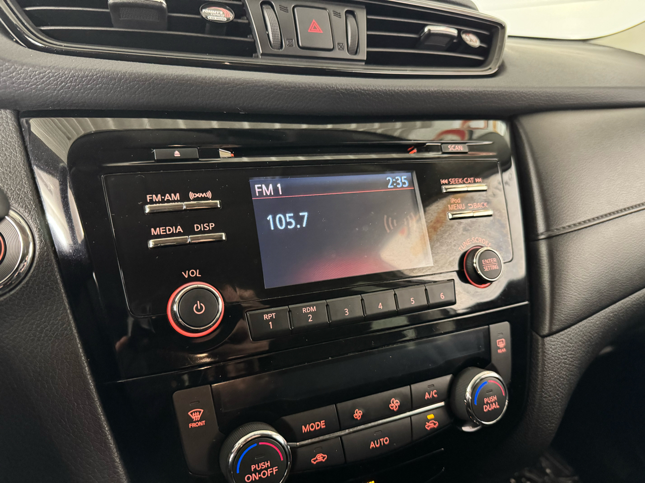 Nissan Rogue SV AWD 2017