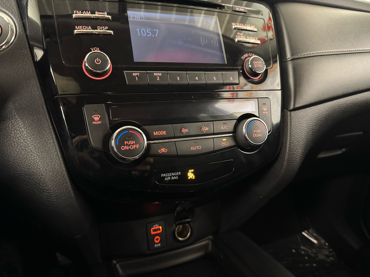 Nissan Rogue SV AWD 2017