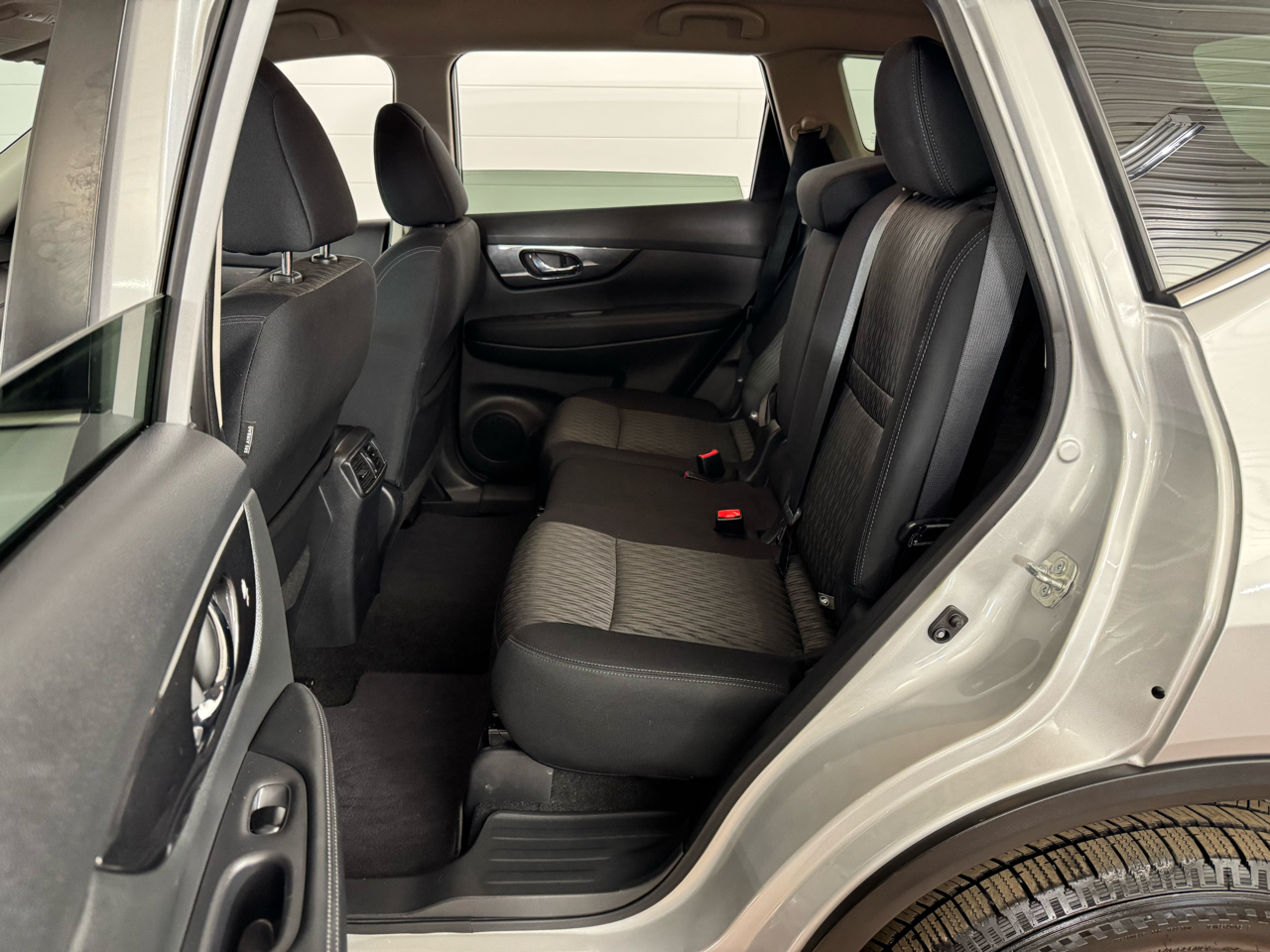 Nissan Rogue SV AWD 2017