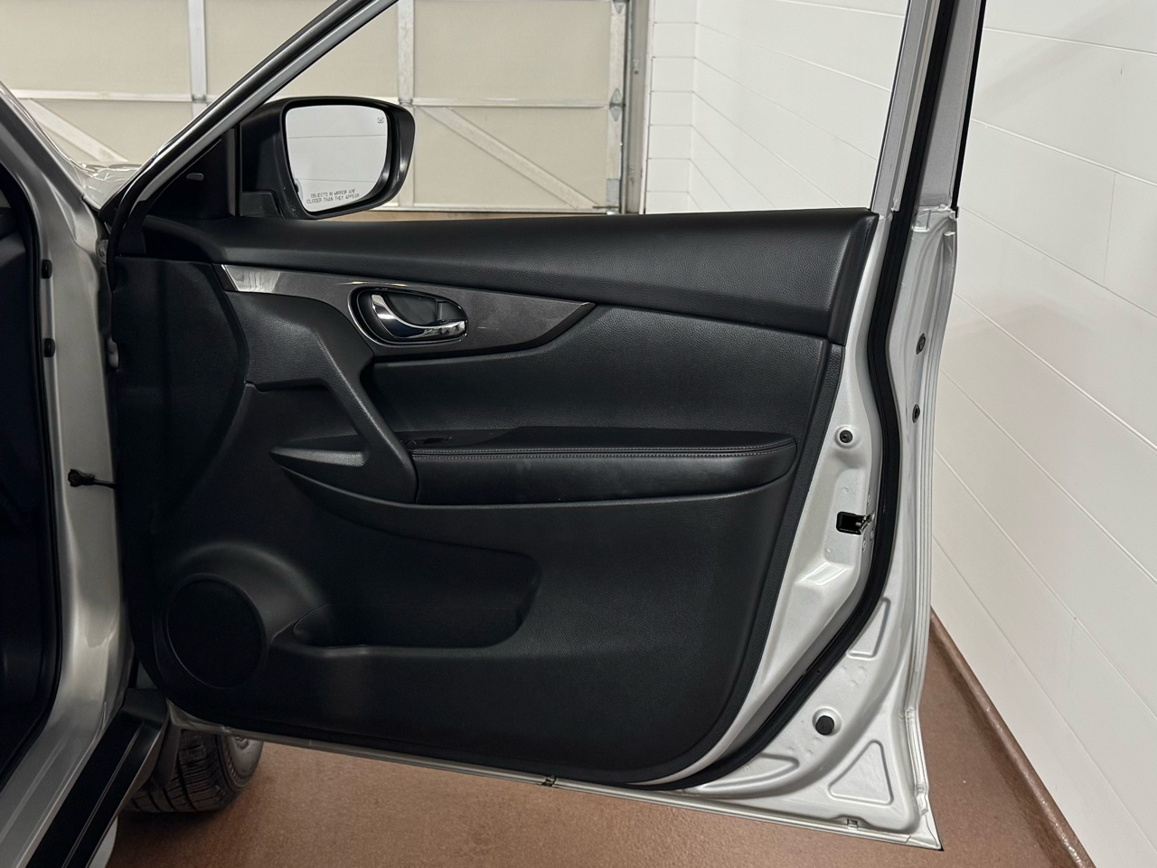 Nissan Rogue SV AWD 2017