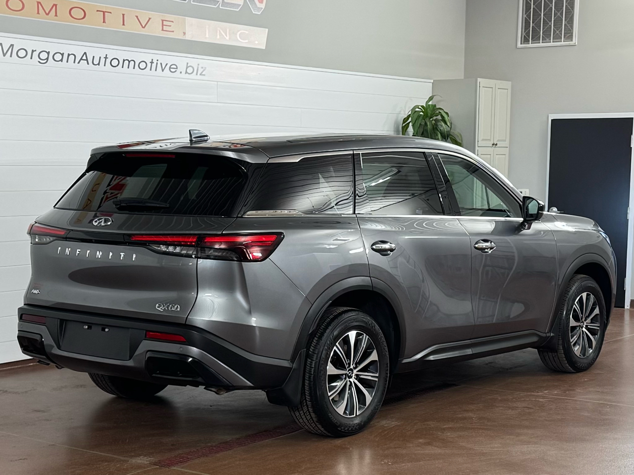 Infiniti QX60 PURE AWD 2025