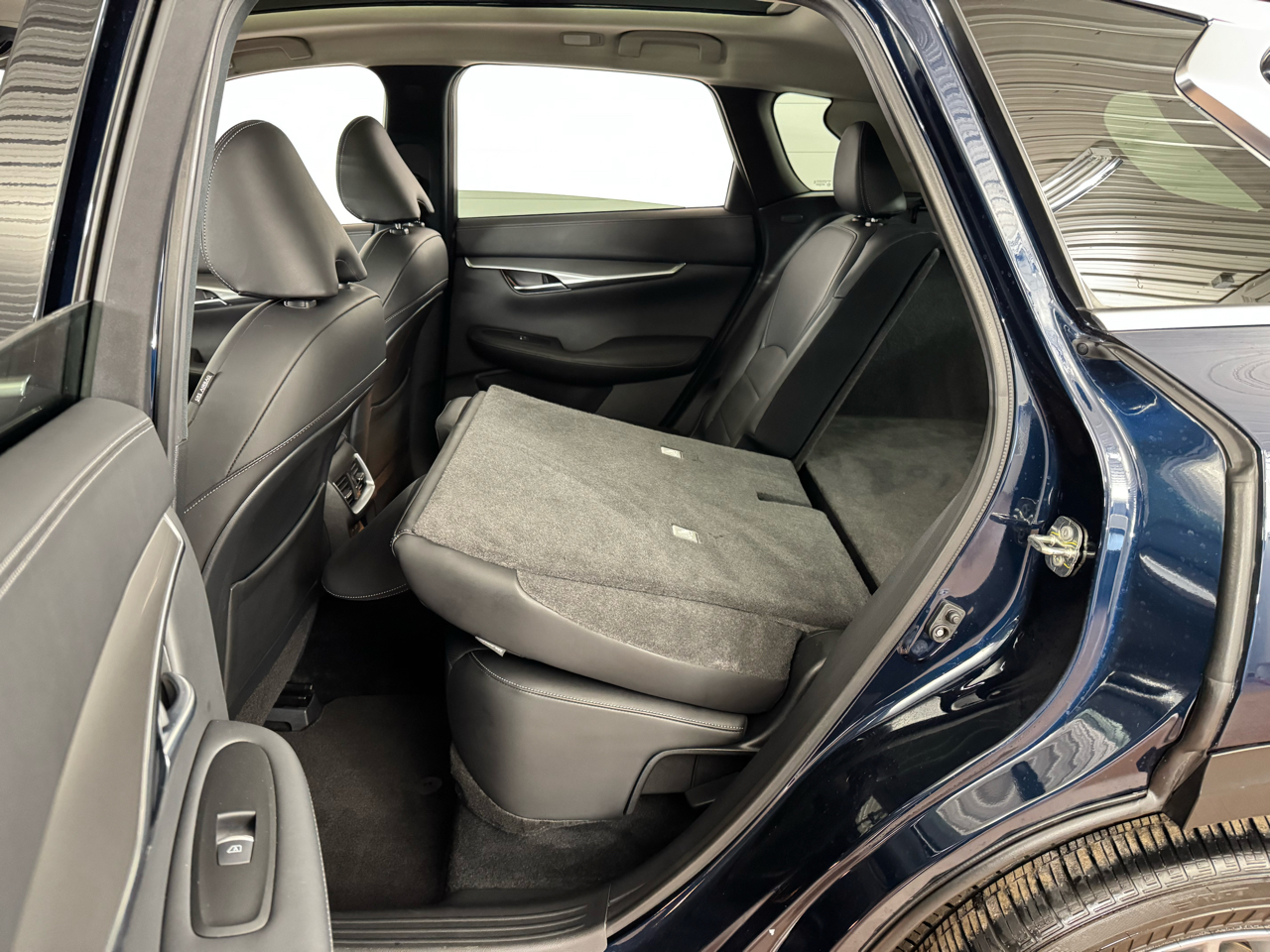 Infiniti QX50 LUXE AWD 2024