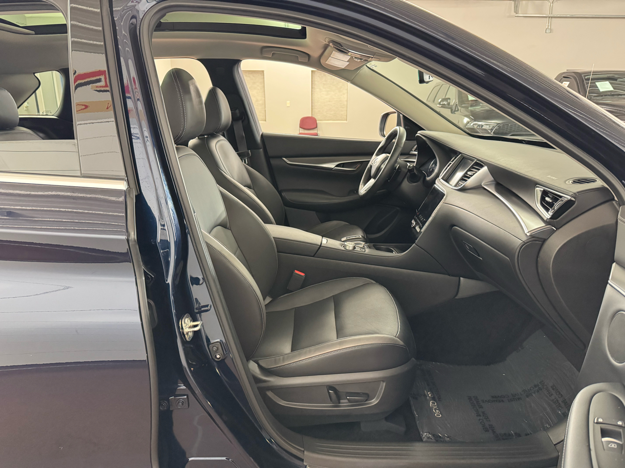 Infiniti QX50 LUXE AWD 2024