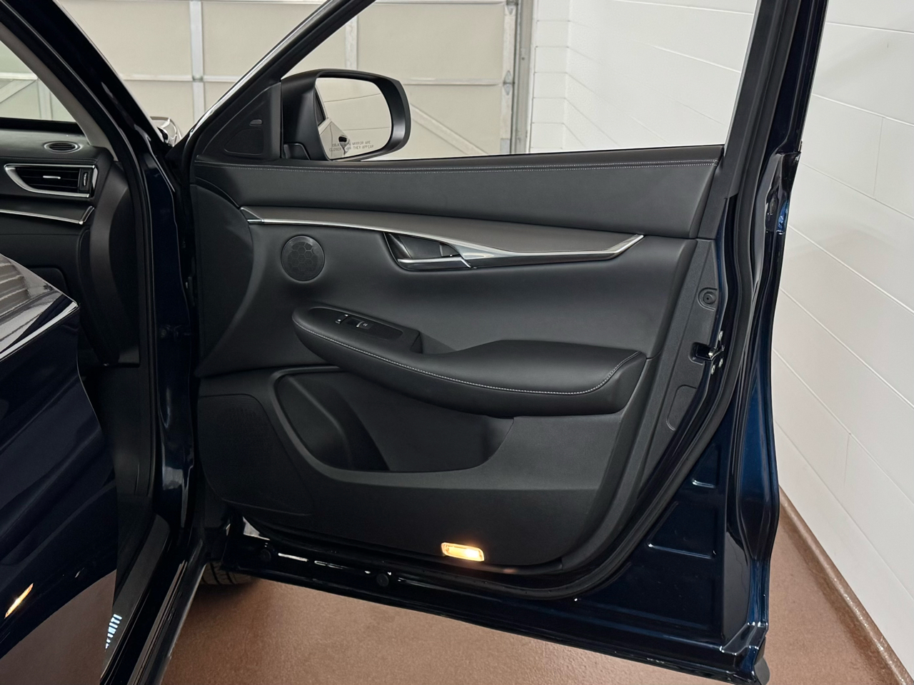 Infiniti QX50 LUXE AWD 2024