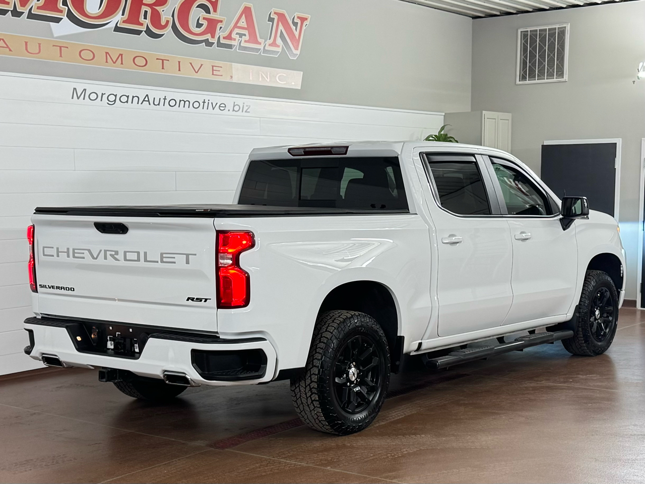 Chevrolet Silverado 1500 RST Crew Cab 4WD 2024