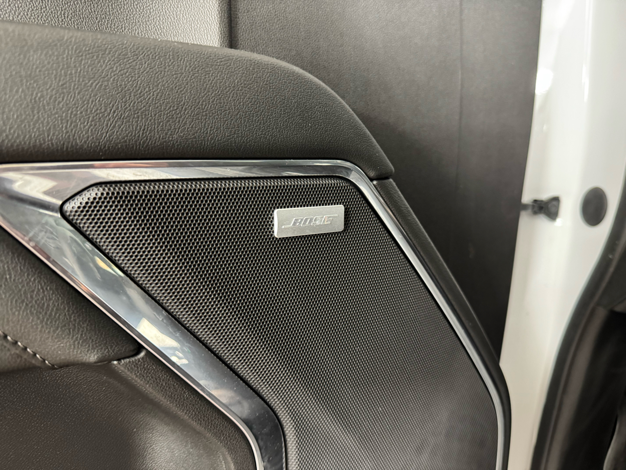 Chevrolet Silverado 1500 RST Crew Cab 4WD 2024