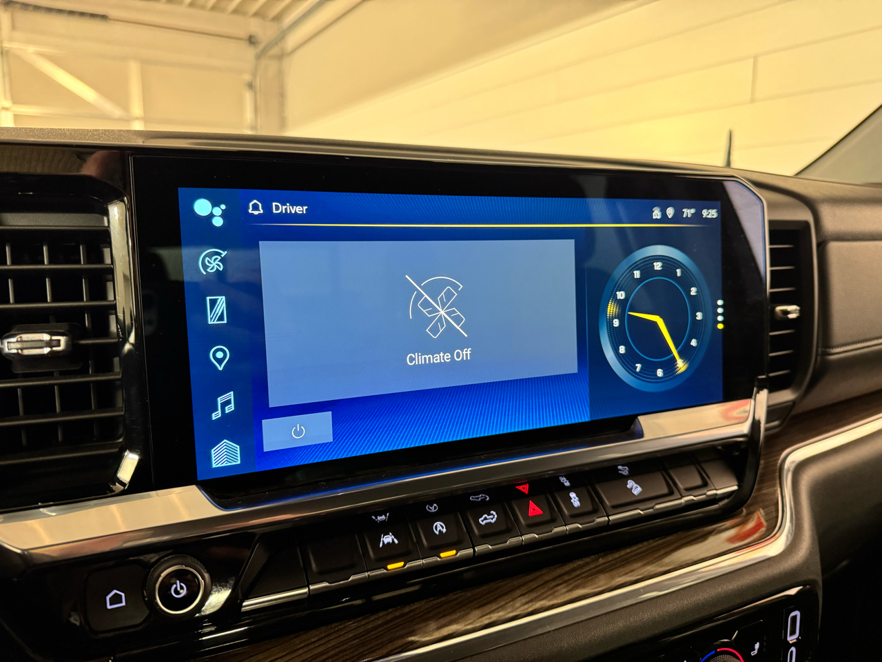 Chevrolet Silverado 1500 RST Crew Cab 4WD 2024