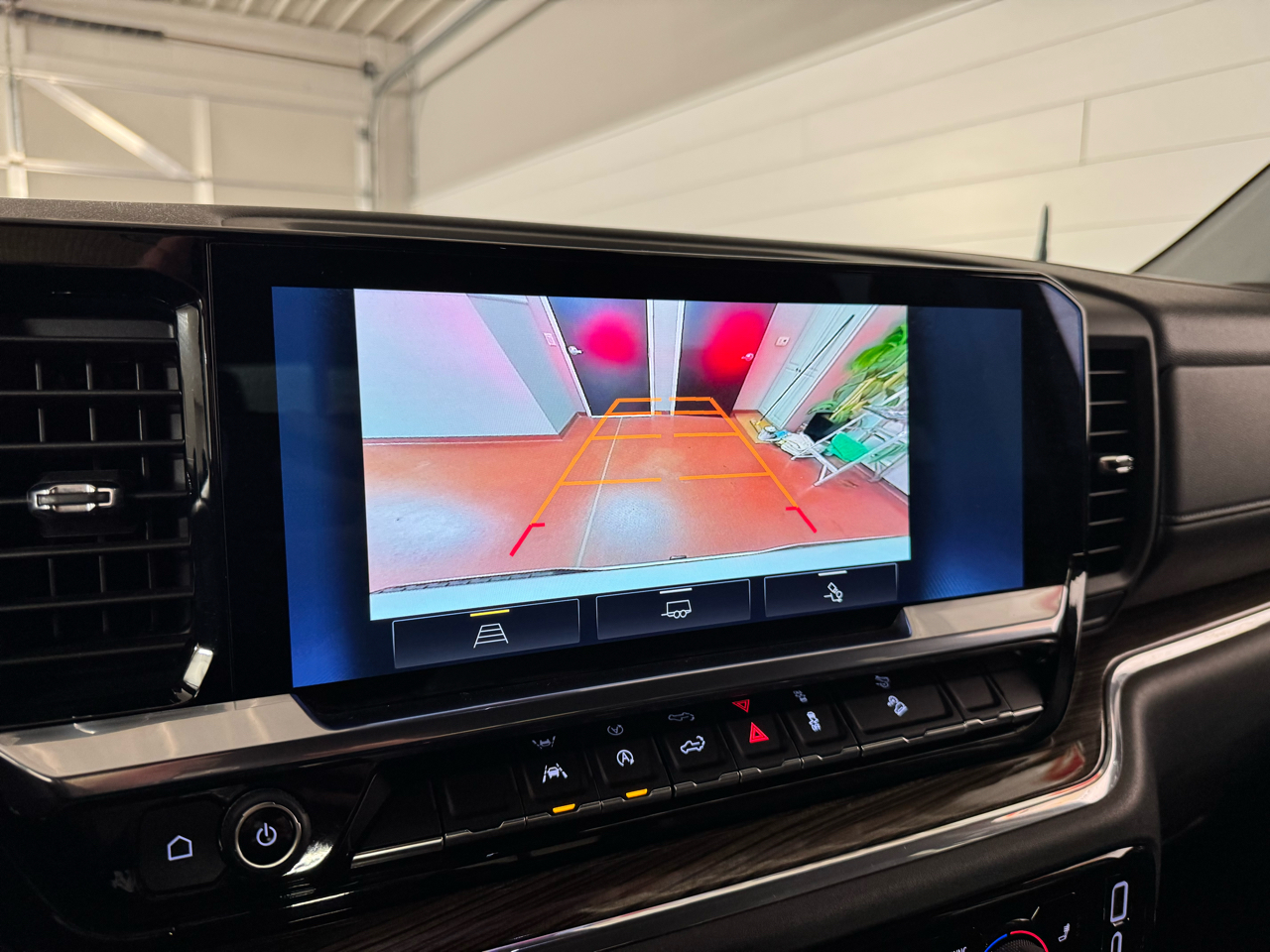 Chevrolet Silverado 1500 RST Crew Cab 4WD 2024