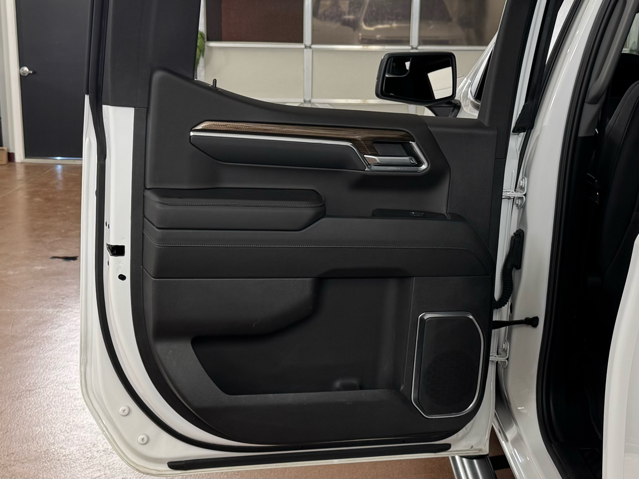 Chevrolet Silverado 1500 RST Crew Cab 4WD 2024