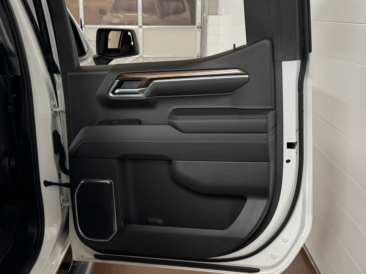 Chevrolet Silverado 1500 RST Crew Cab 4WD 2024