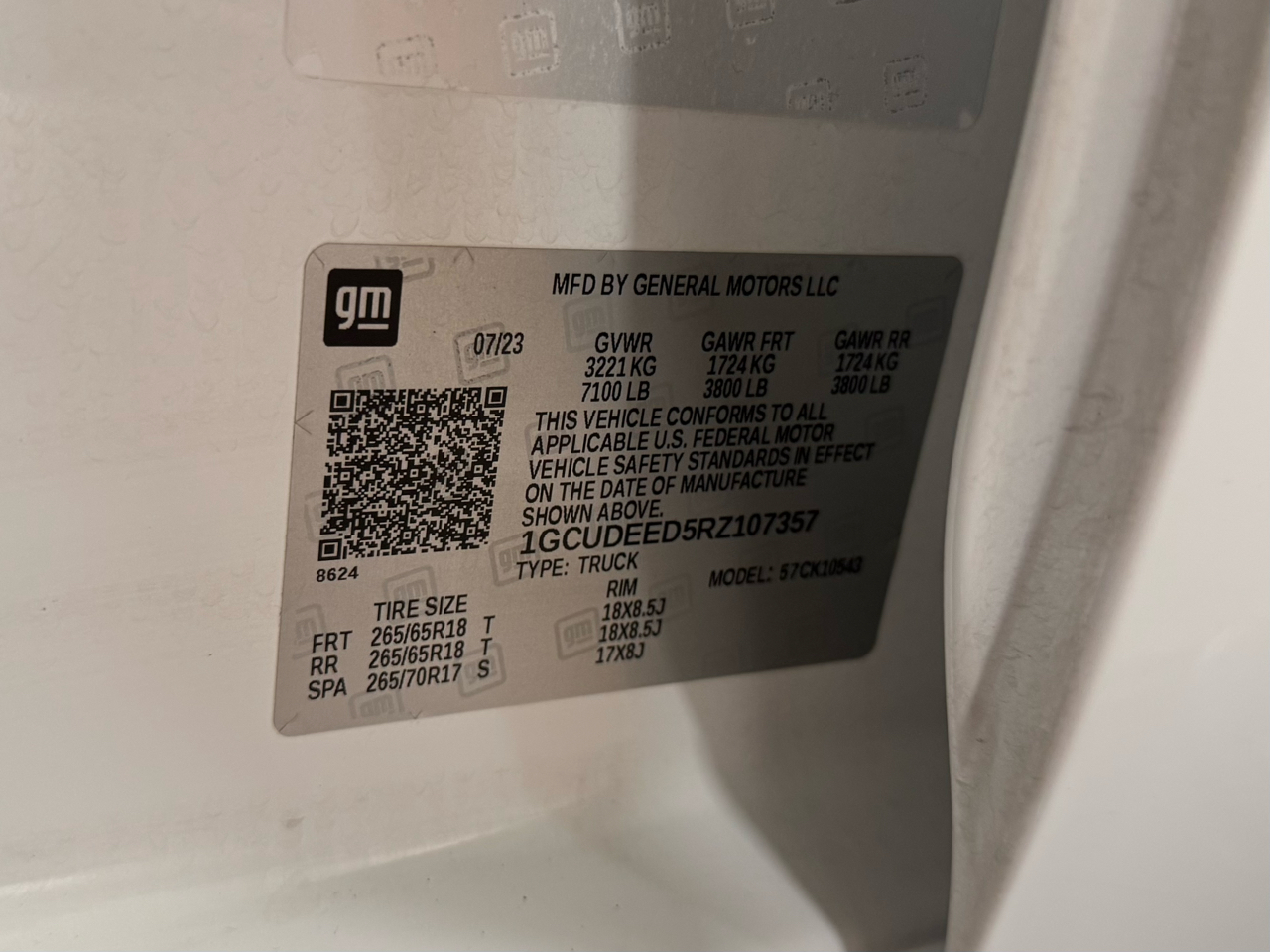 Chevrolet Silverado 1500 RST Crew Cab 4WD 2024