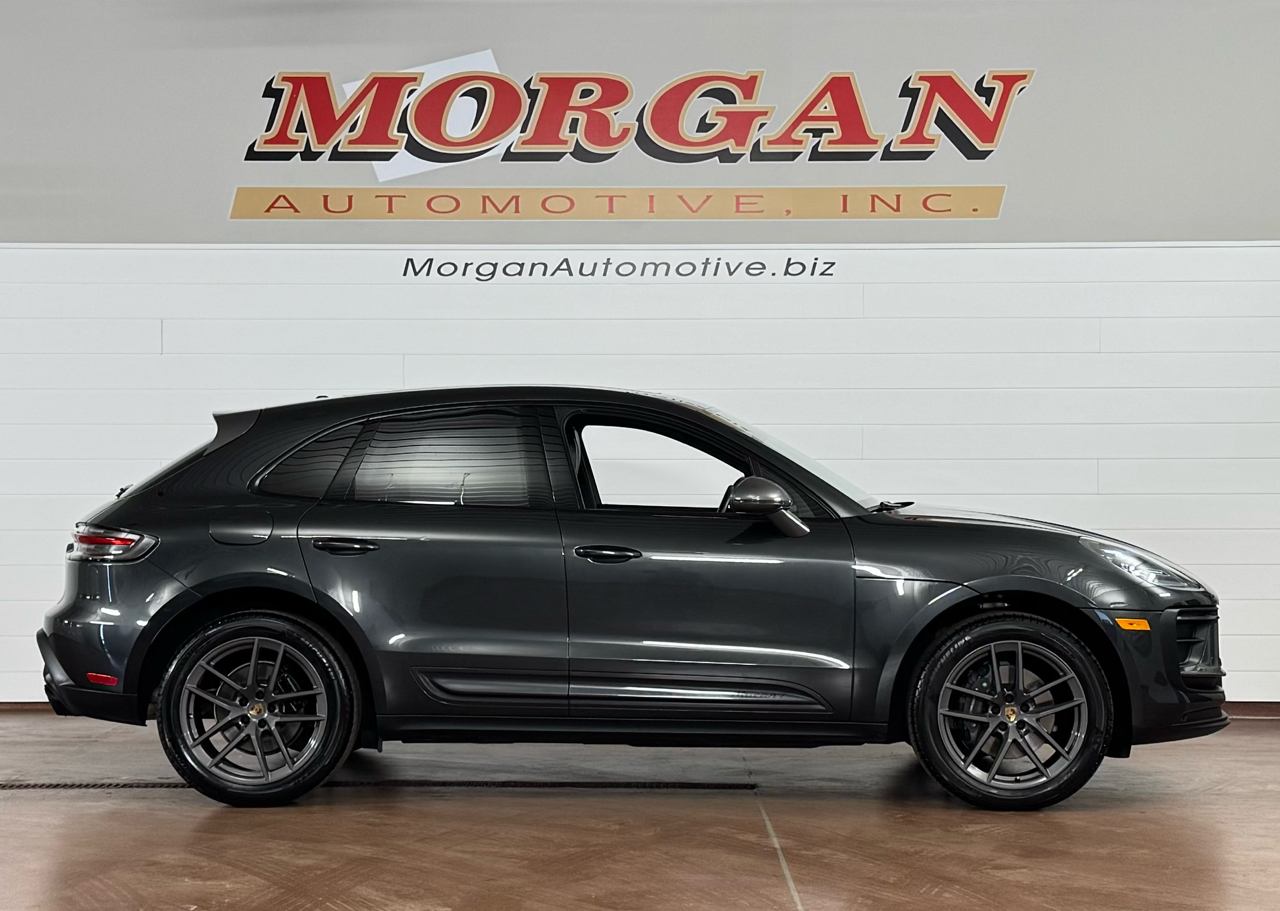 Porsche Macan T AWD 2024