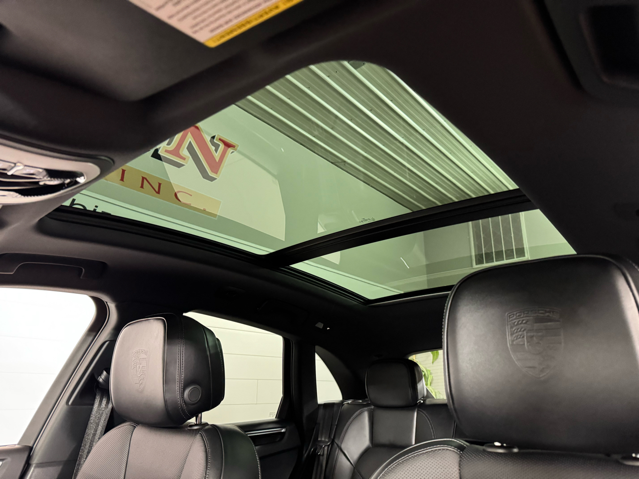 Porsche Macan T AWD 2024