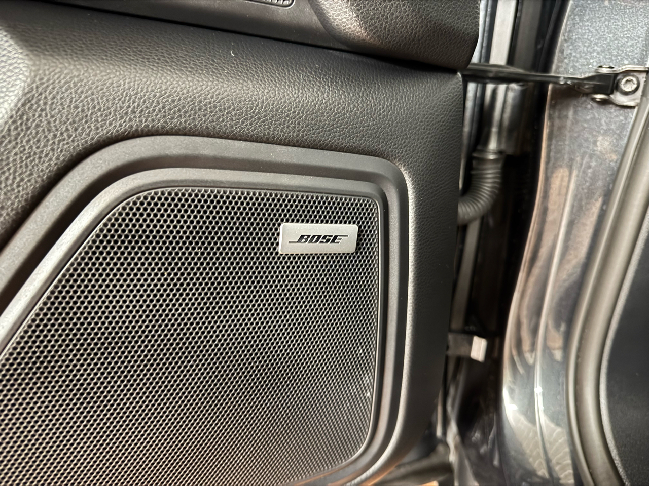 Porsche Macan T AWD 2024