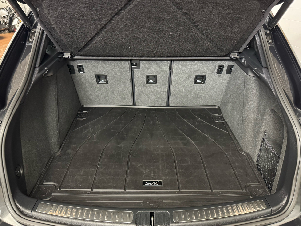 Porsche Macan T AWD 2024