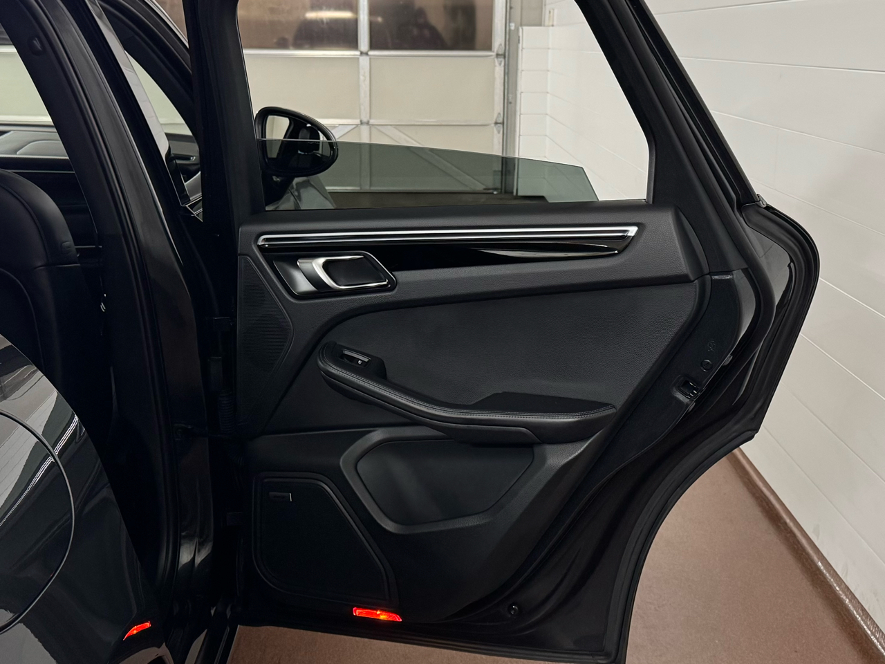 Porsche Macan T AWD 2024