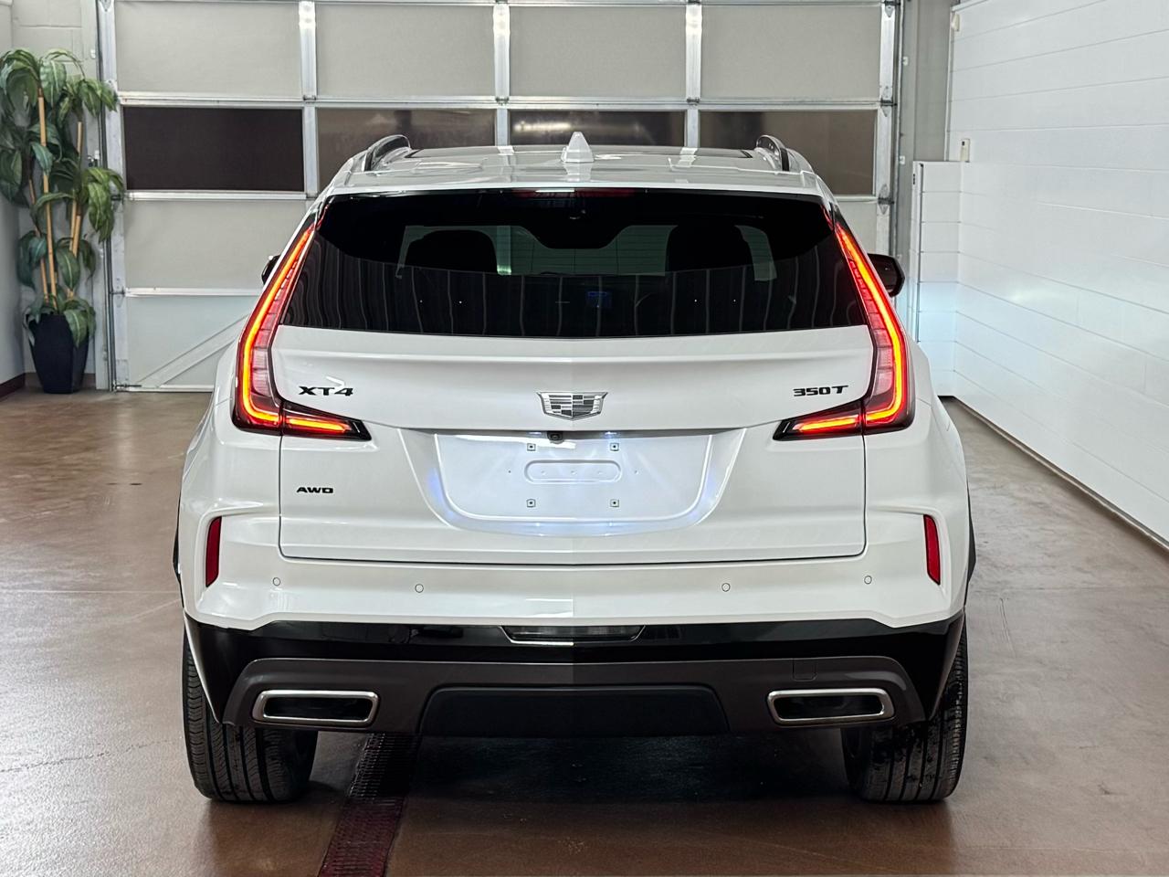 Cadillac XT4 Sport AWD 2025