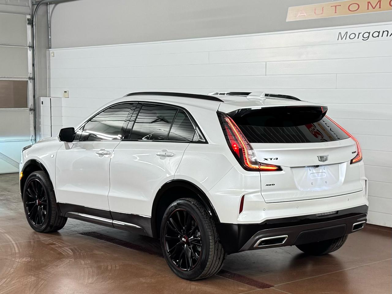 Cadillac XT4 Sport AWD 2025