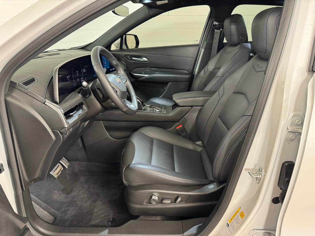 Cadillac XT4 Sport AWD 2025