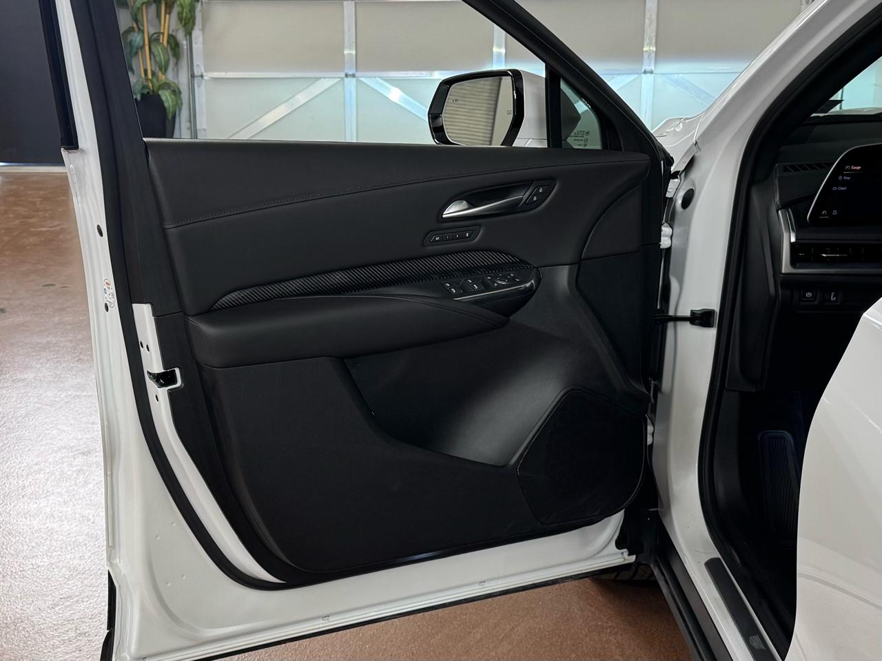 Cadillac XT4 Sport AWD 2025