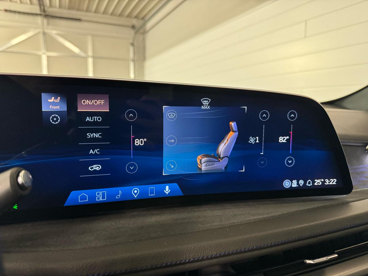 Cadillac XT4 Sport AWD 2025