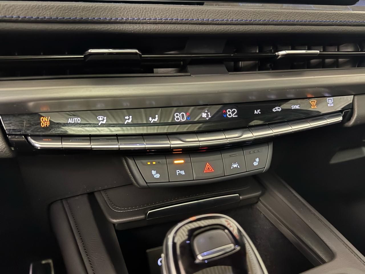 Cadillac XT4 Sport AWD 2025