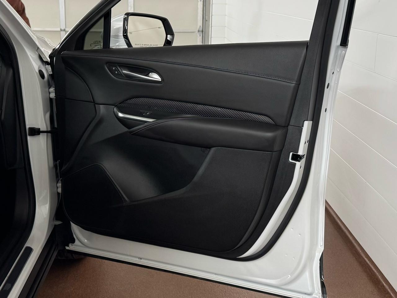 Cadillac XT4 Sport AWD 2025