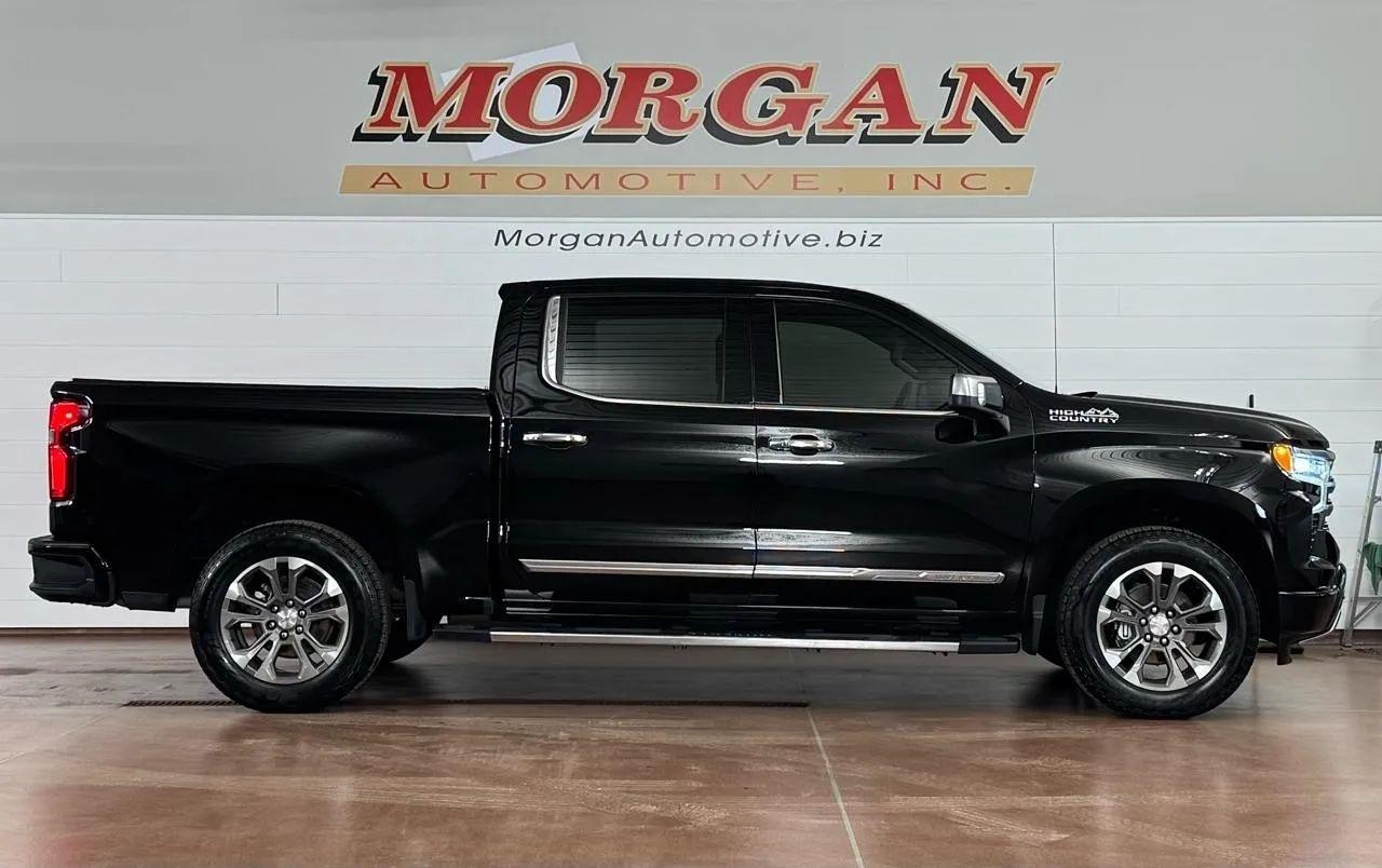 Chevrolet Silverado 1500 High Country Crew Cab 4WD 2024