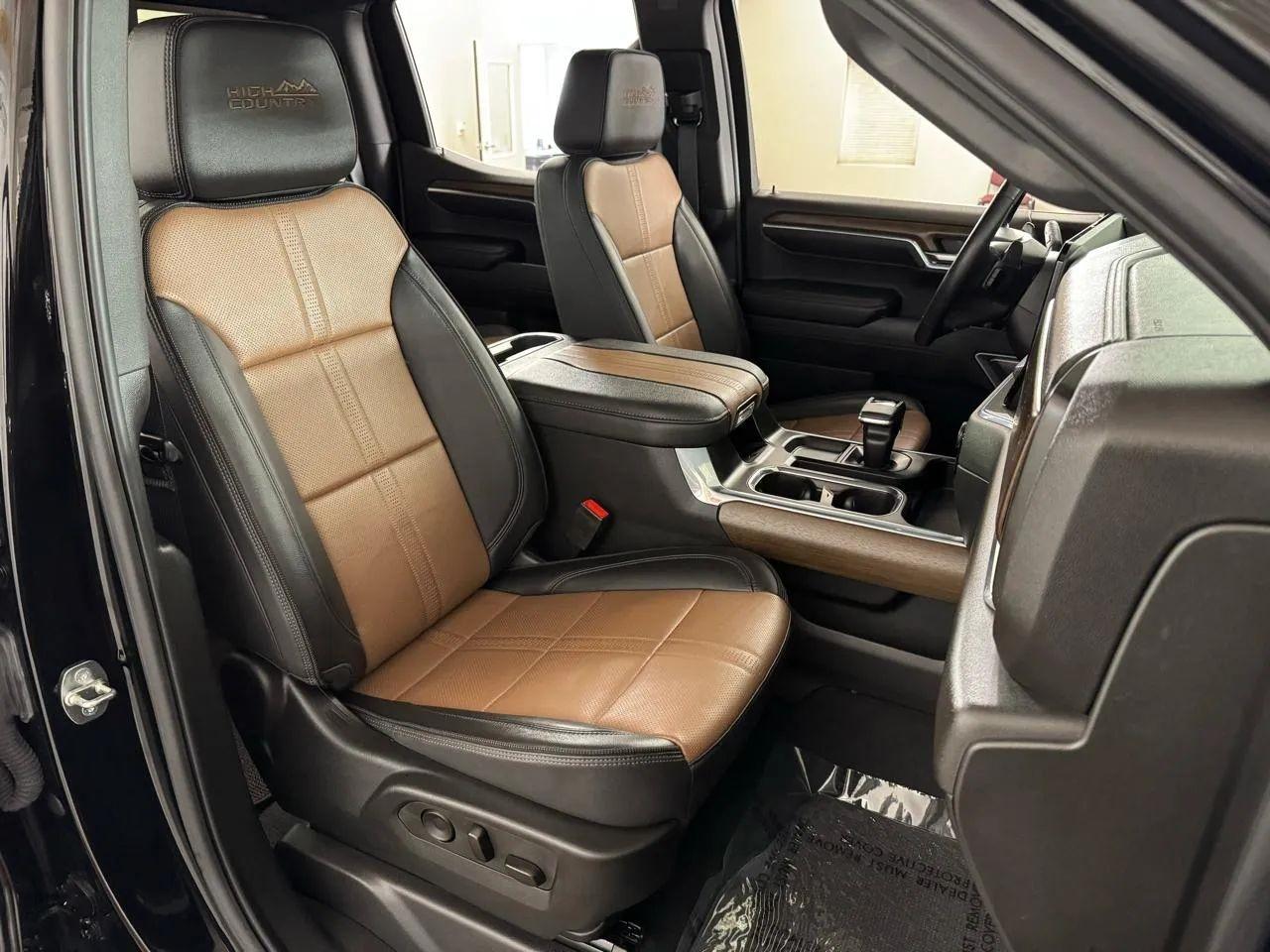 Chevrolet Silverado 1500 High Country Crew Cab 4WD 2024