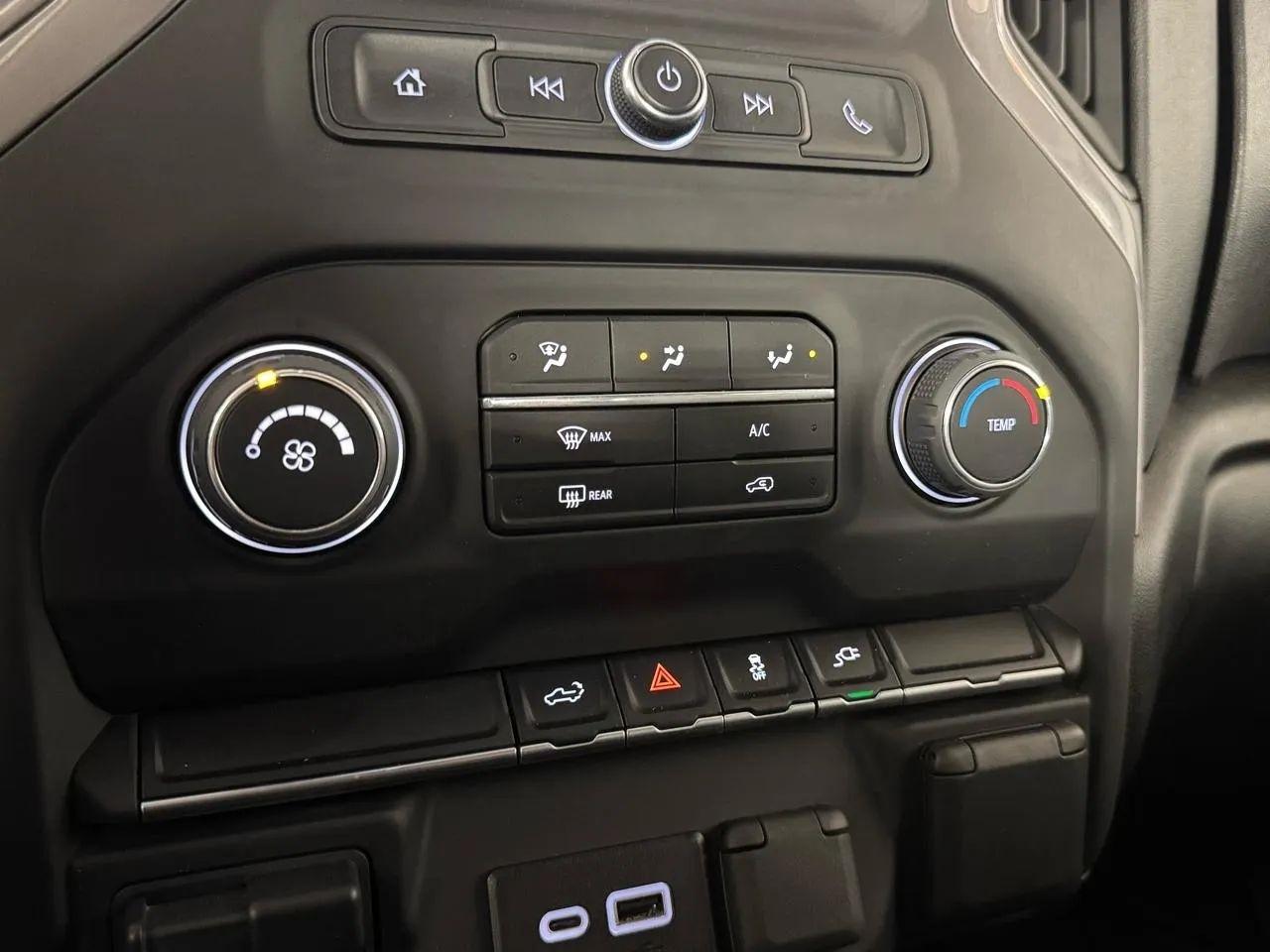 Chevrolet Silverado 3500HD  2022