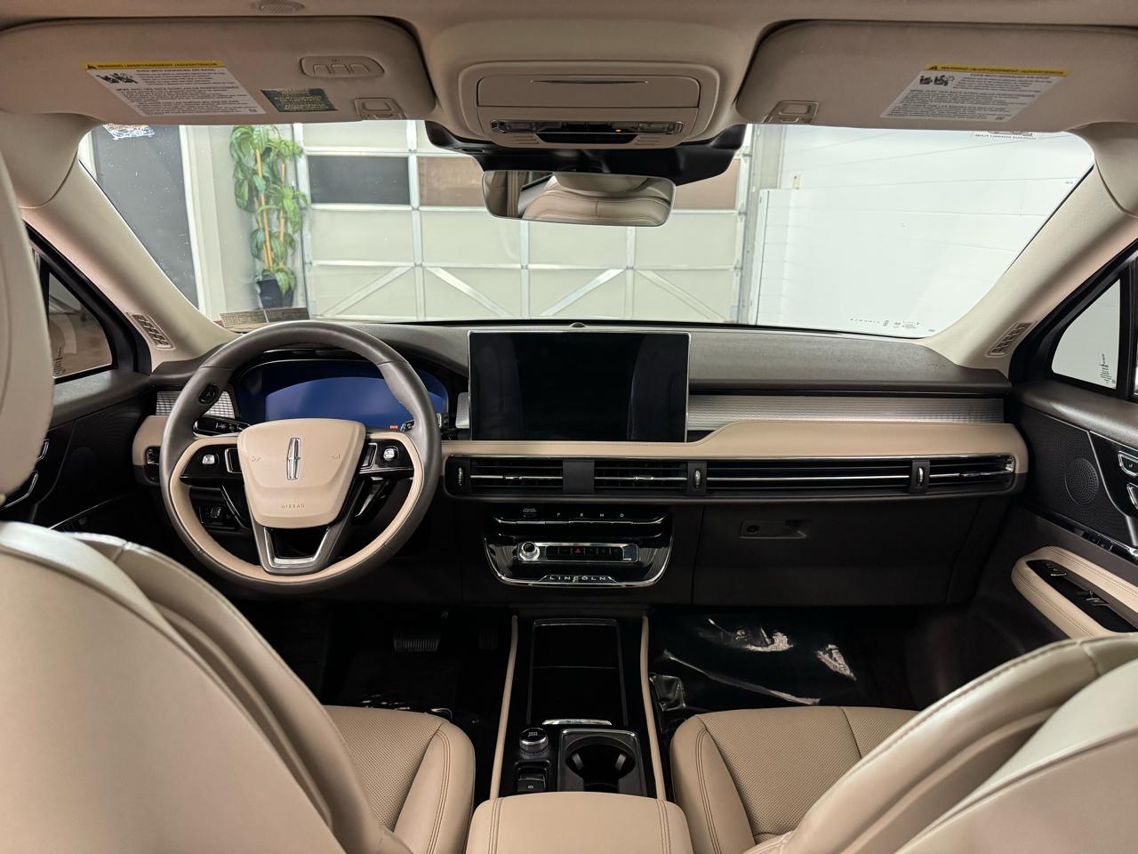 Lincoln Corsair  2024