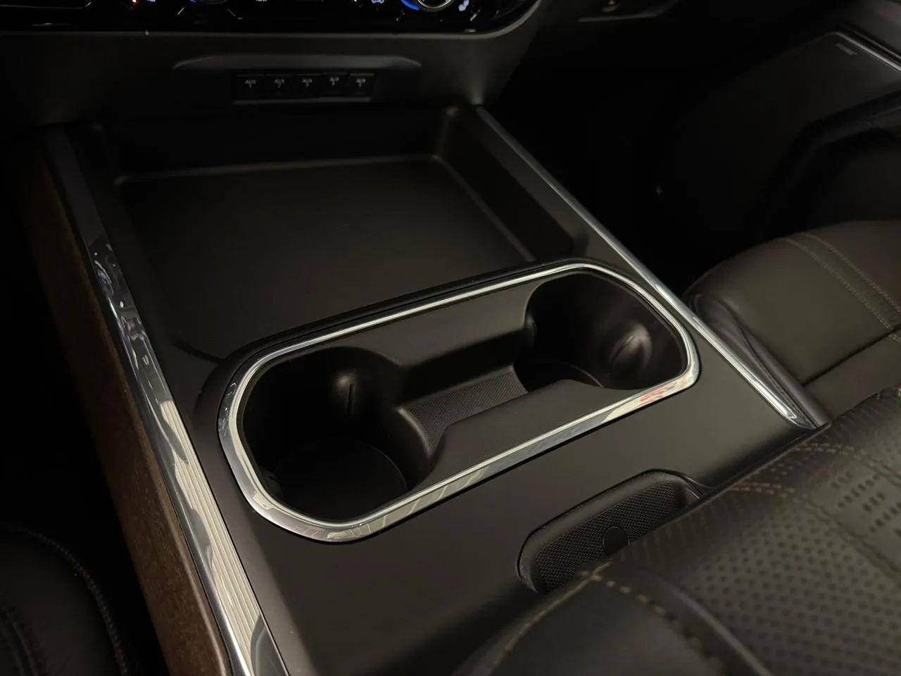 Chevrolet Silverado 2500HD  2024