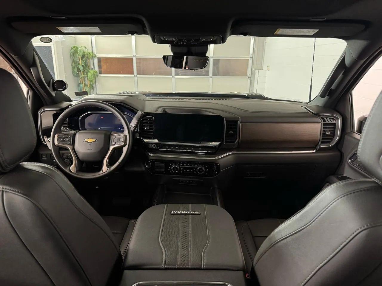 Chevrolet Silverado 2500HD  2024