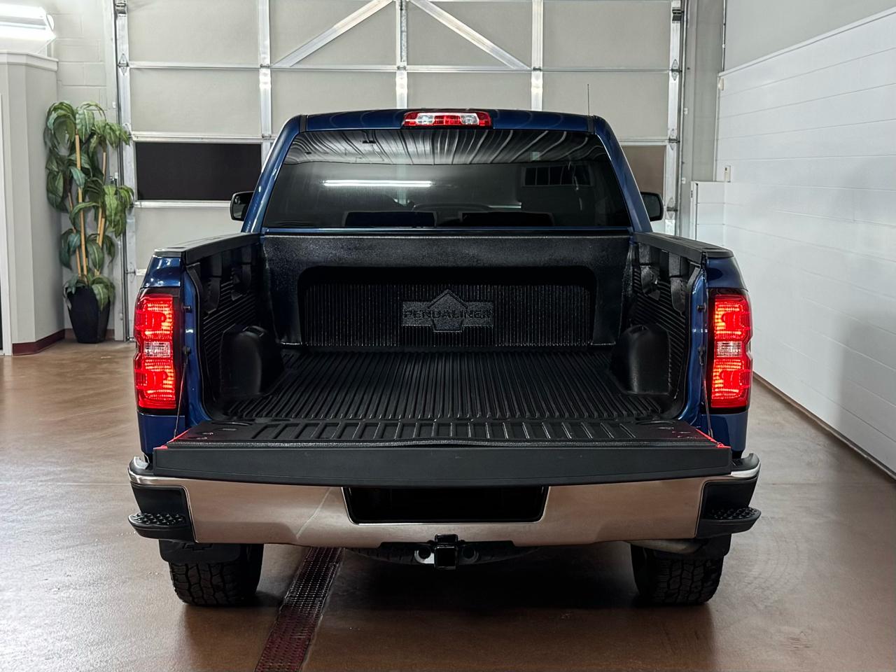 Chevrolet Silverado 1500  2018