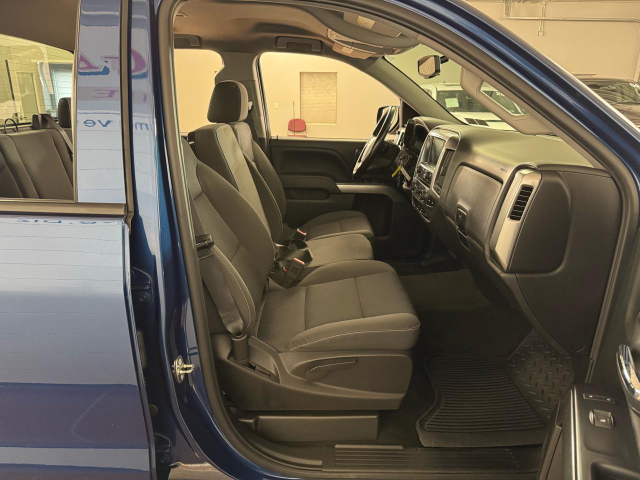 Chevrolet Silverado 1500  2018