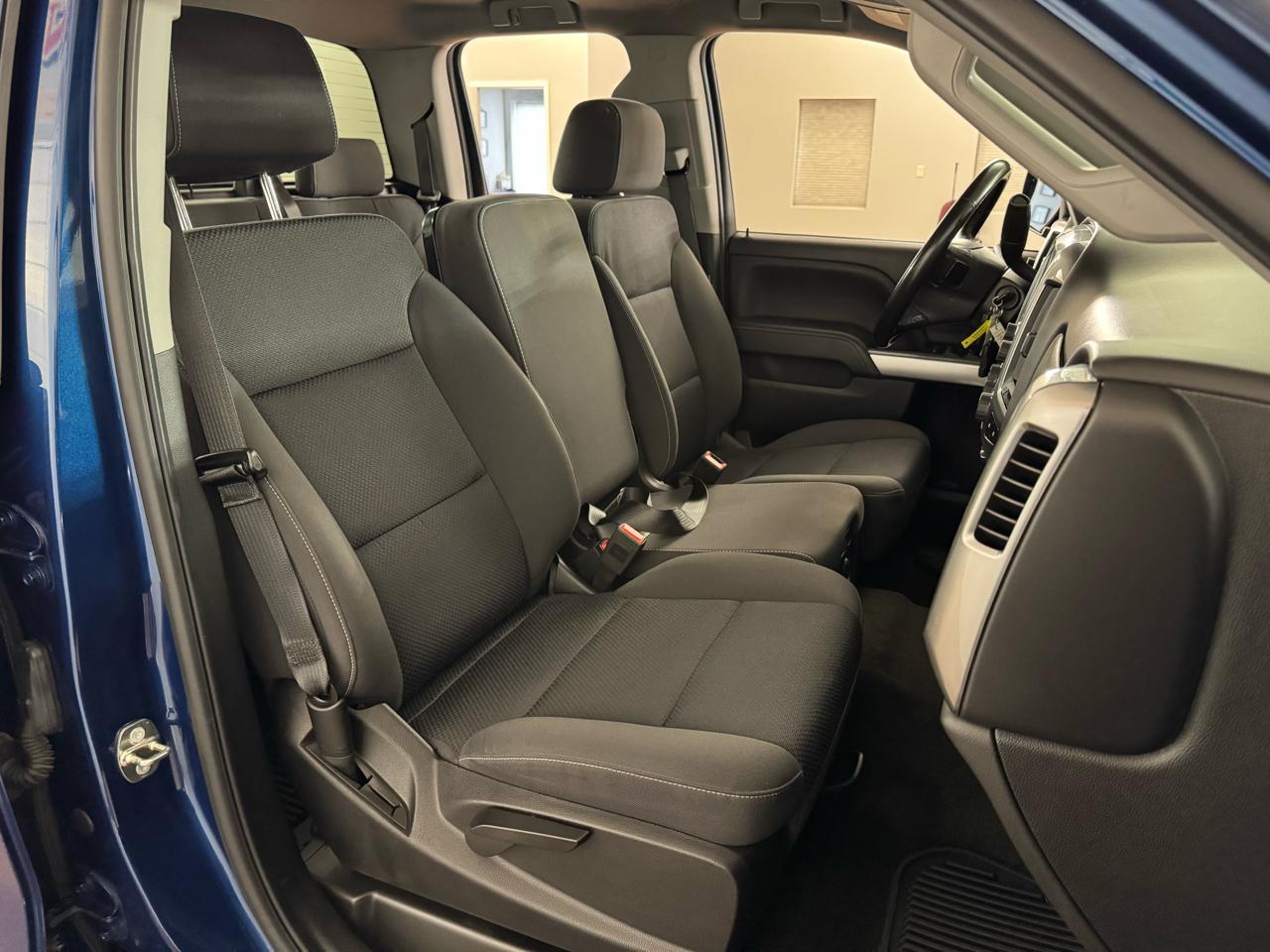 Chevrolet Silverado 1500  2018