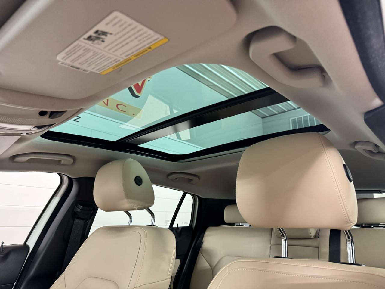 Infiniti QX30 Premium AWD 2018