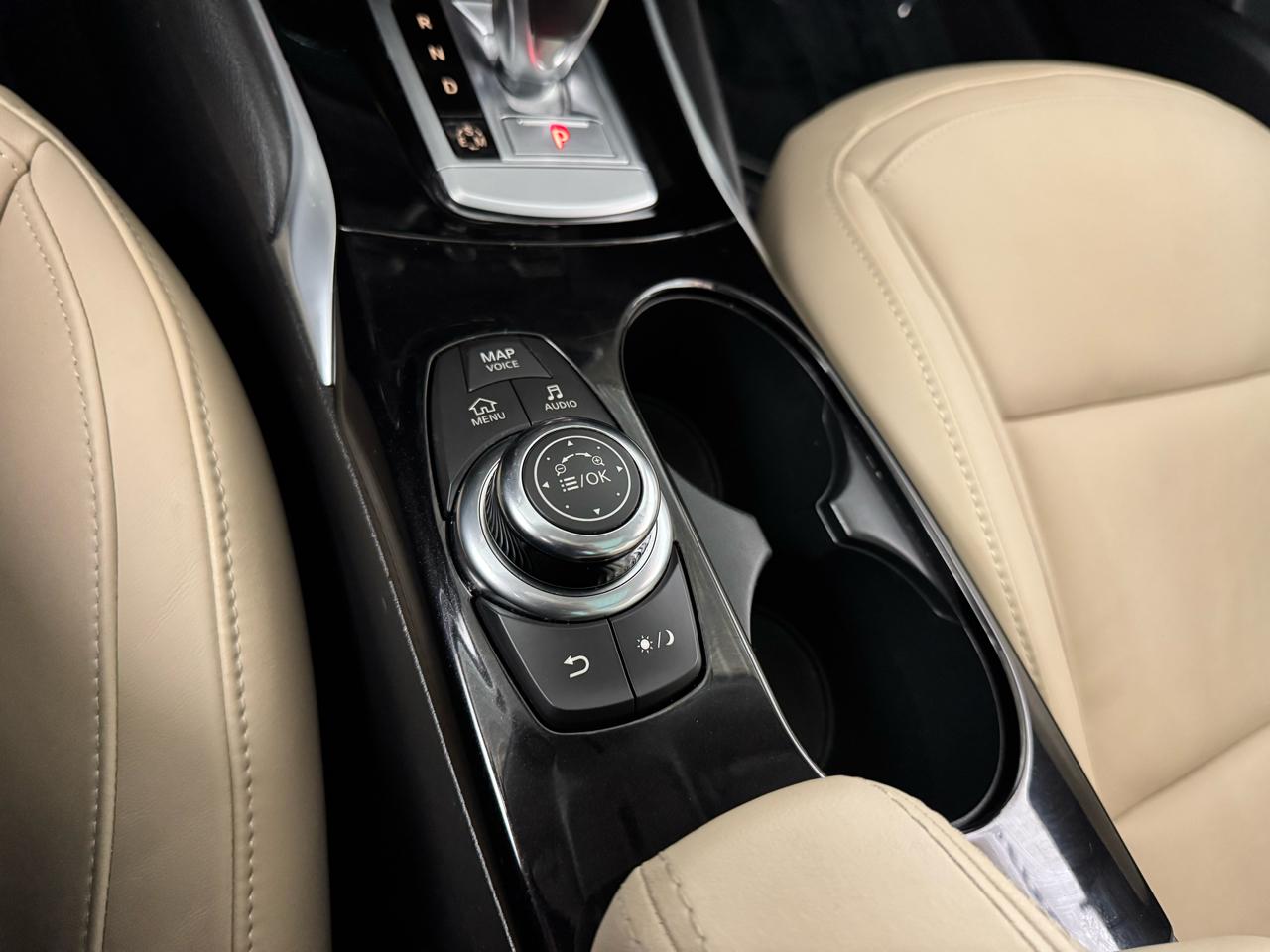 Infiniti QX30 Premium AWD 2018