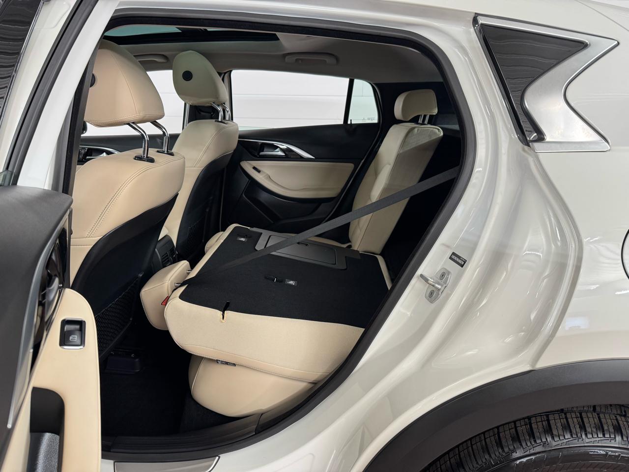 Infiniti QX30 Premium AWD 2018