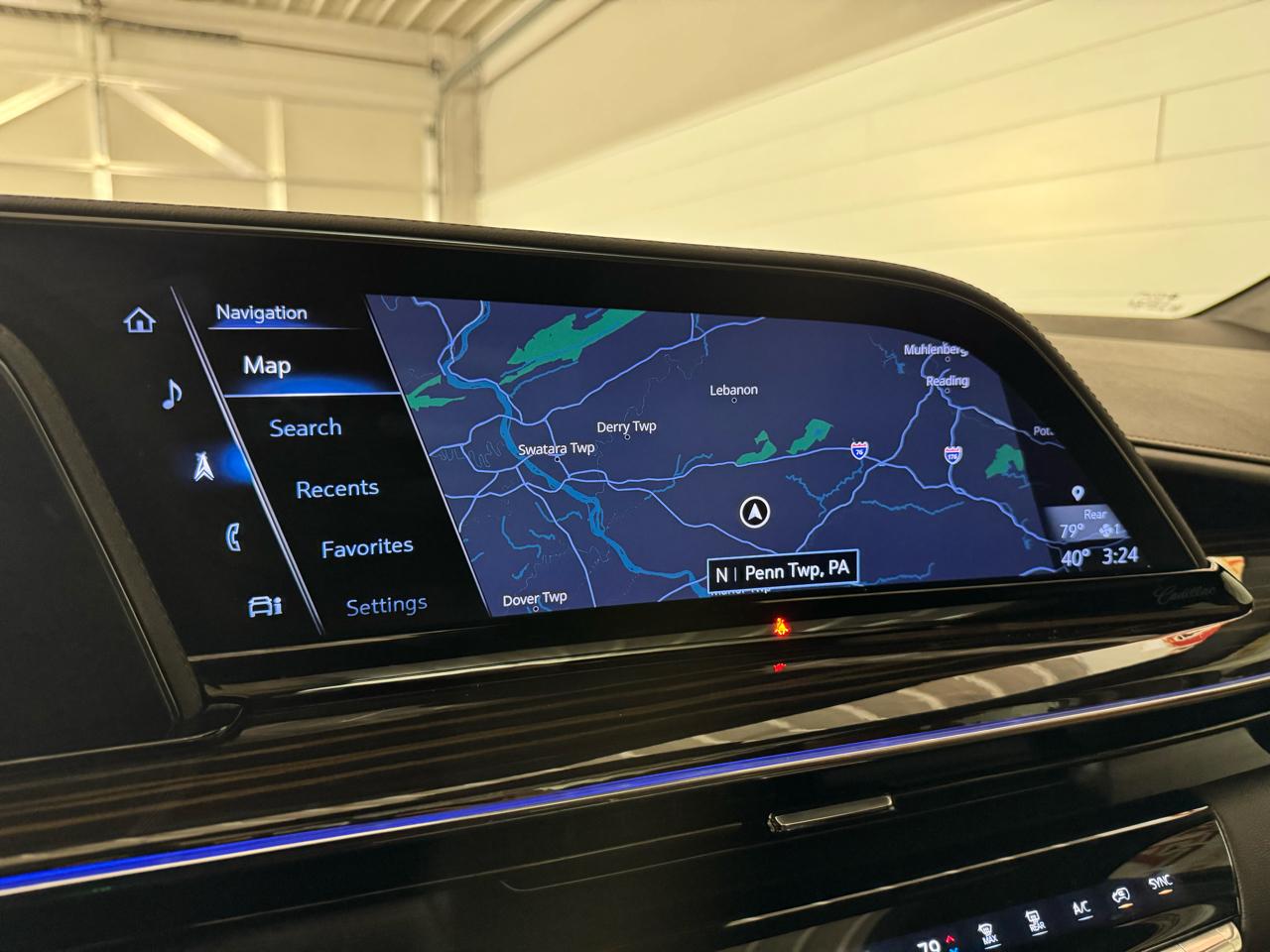 Cadillac Escalade ESV Premium Luxury 4WD 2022